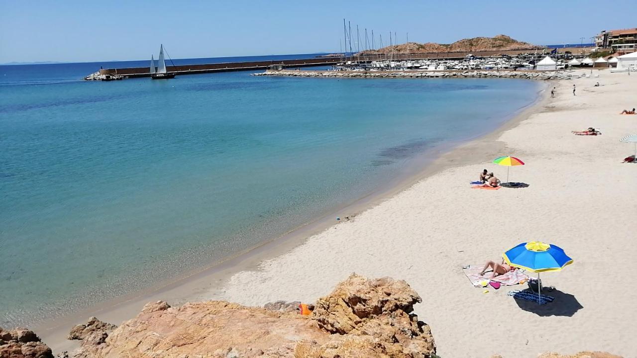Casetta Al Mare Изола-Росса Экстерьер фото